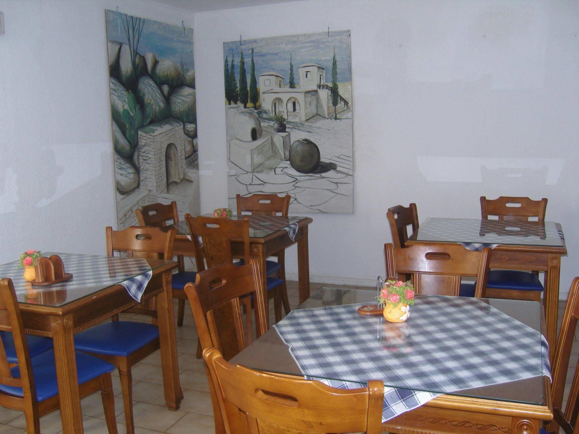 Best Western Plus Larco Hotel Larnaca Exterior photo